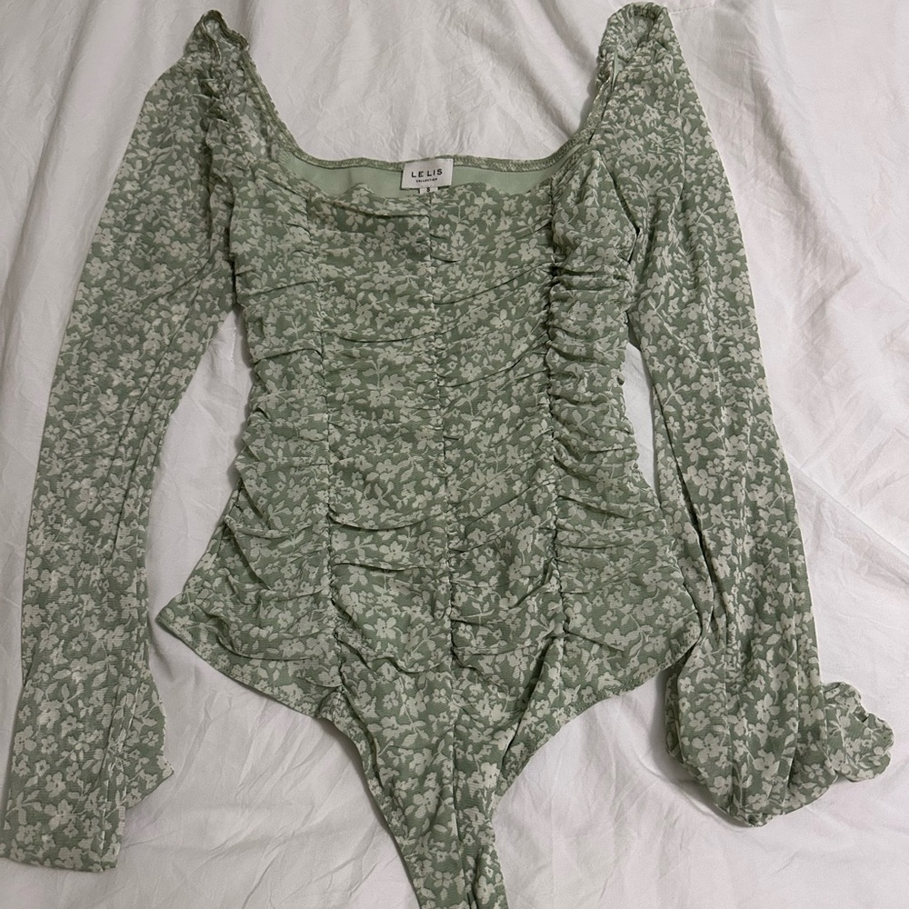 Le Lis Green Puff Sleeve Bodysuit with Ruched Asymmetrical Design